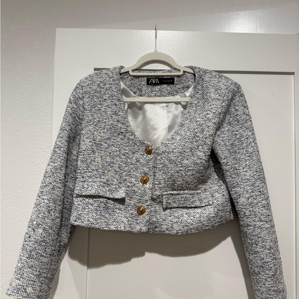 Zara Women's Navy and White Tweed Blazer